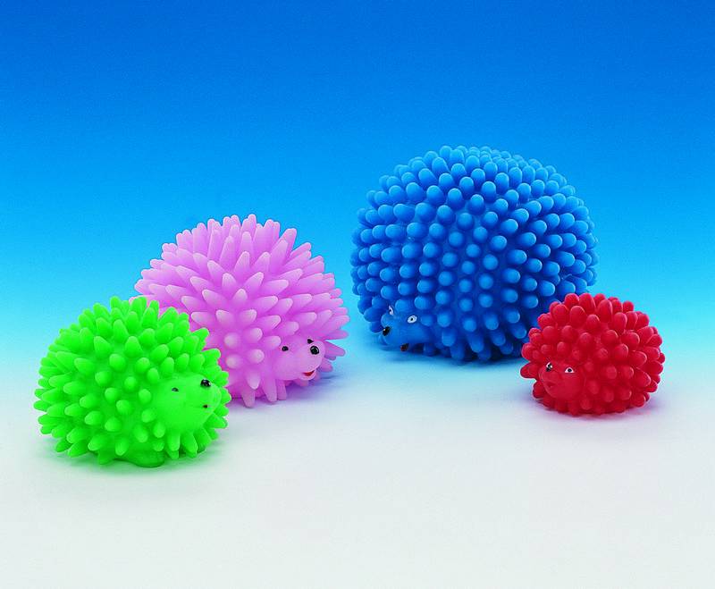 VINYL HEDGEHOD,ASSORTED COLOURES 9 CM